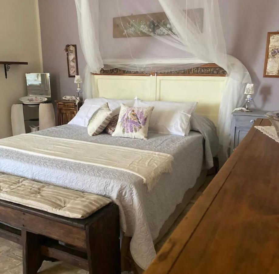 Anticacascina Bed and Breakfast Quarto  Exteriör bild